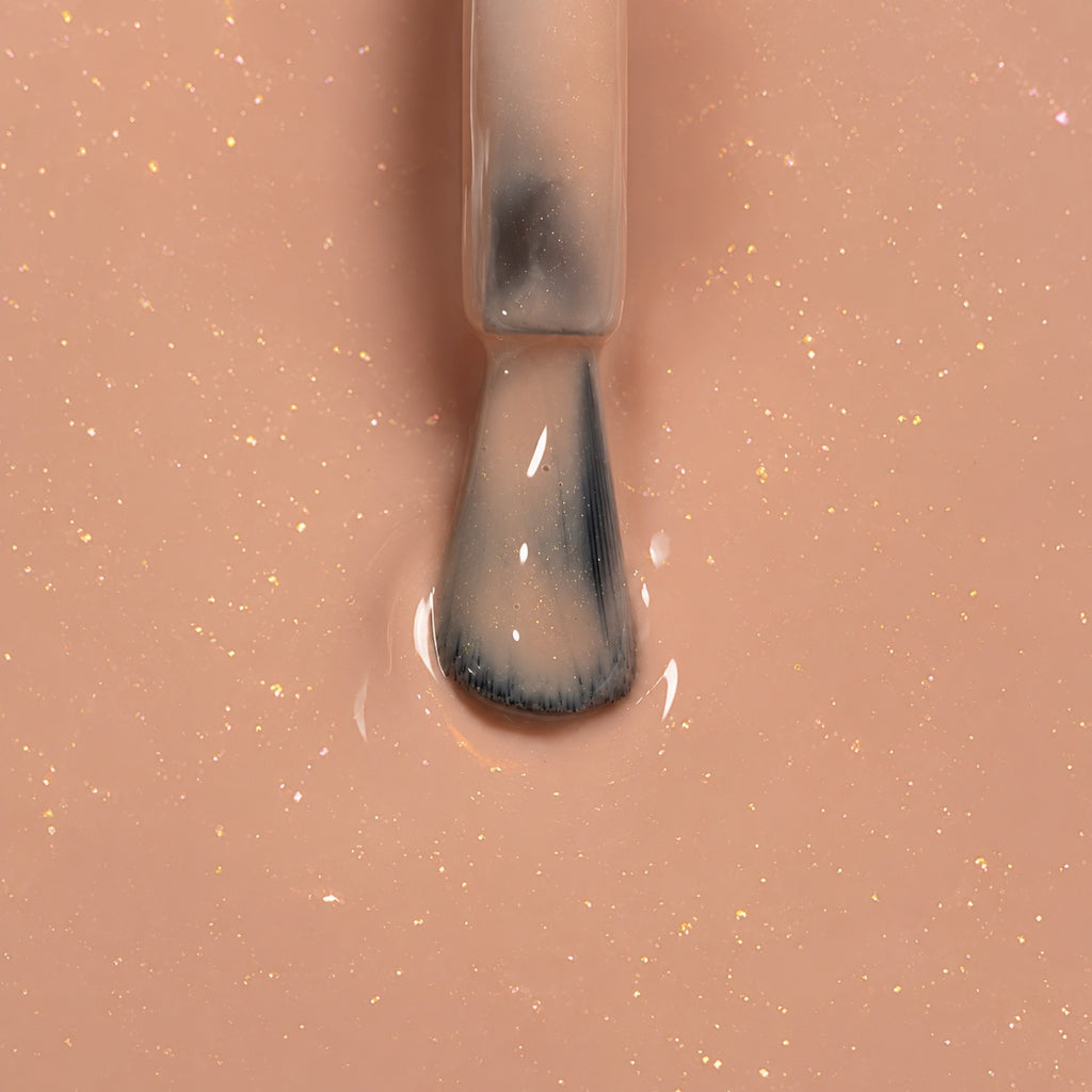 IDOLL Bottle Gel — stavebný gél na spevnenie prírodných nechtov